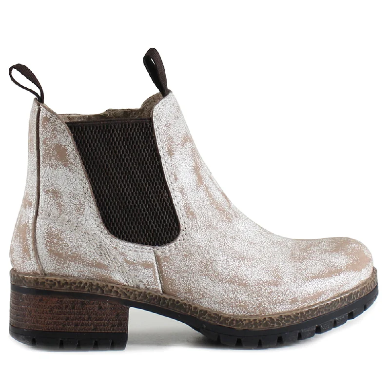 women's blizzard-proof snow boots-Say So Round Toe Chelsea Booties