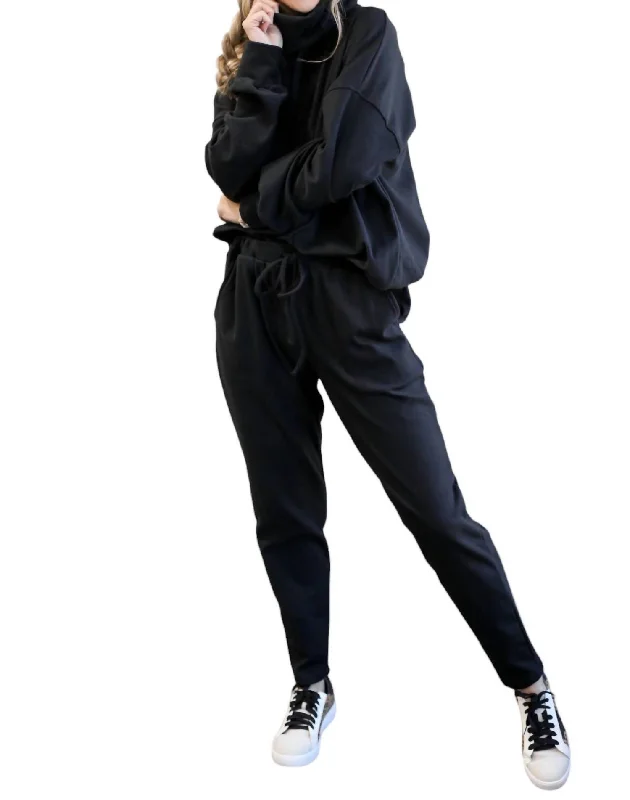 women’s insulated jackets-Cozy On The Run Joggers In Black