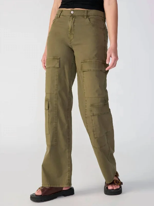 female denim flared minis-Low Slung Y2K Standard Rise Cargo Pant In Mossy Green