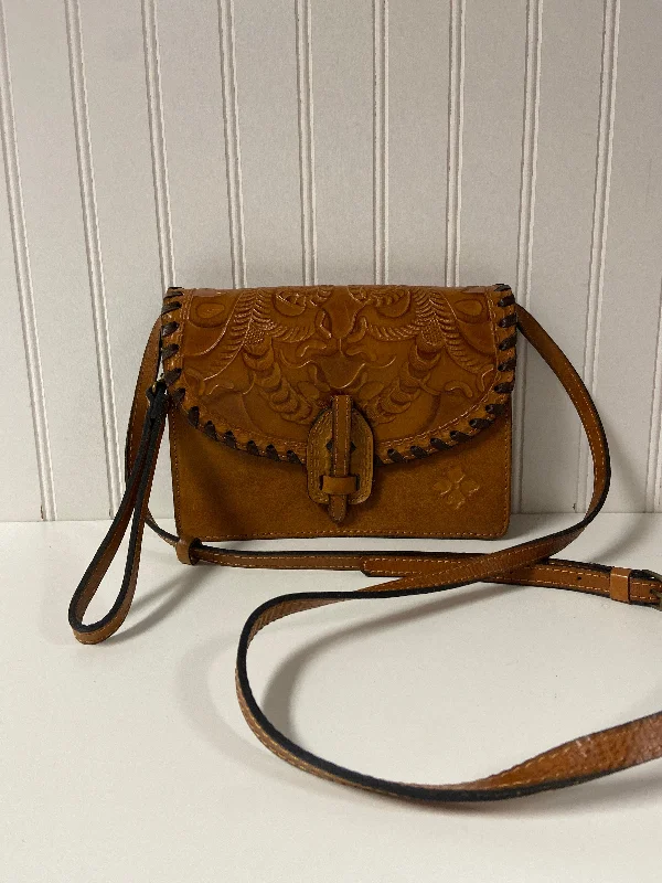 Women's straw handbags-Crossbody Designer By Patricia Nash, Size: Medium