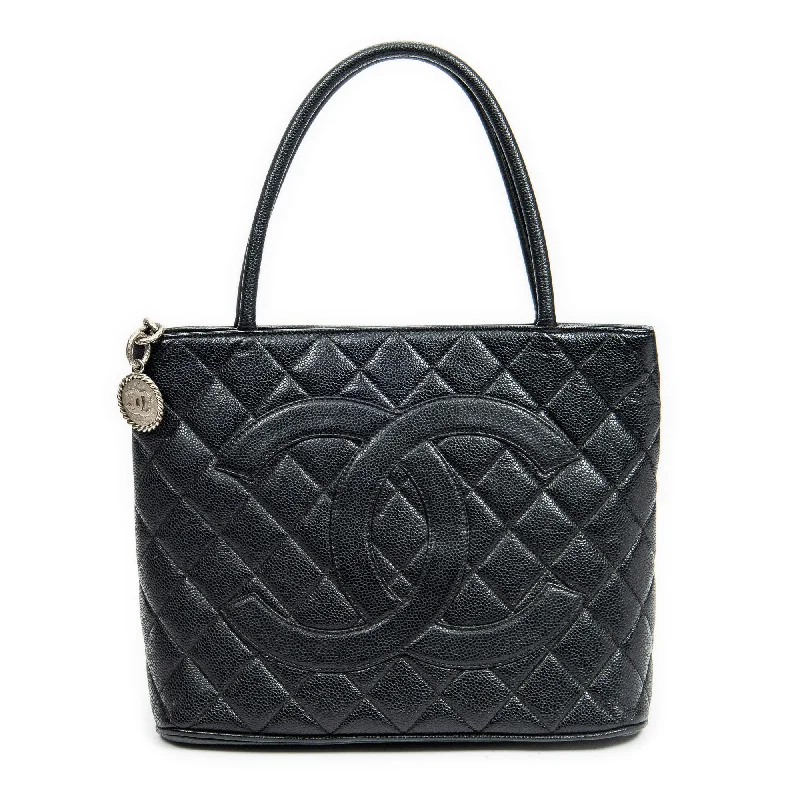 Female trendy tote bags-Timeless Medallion Tote